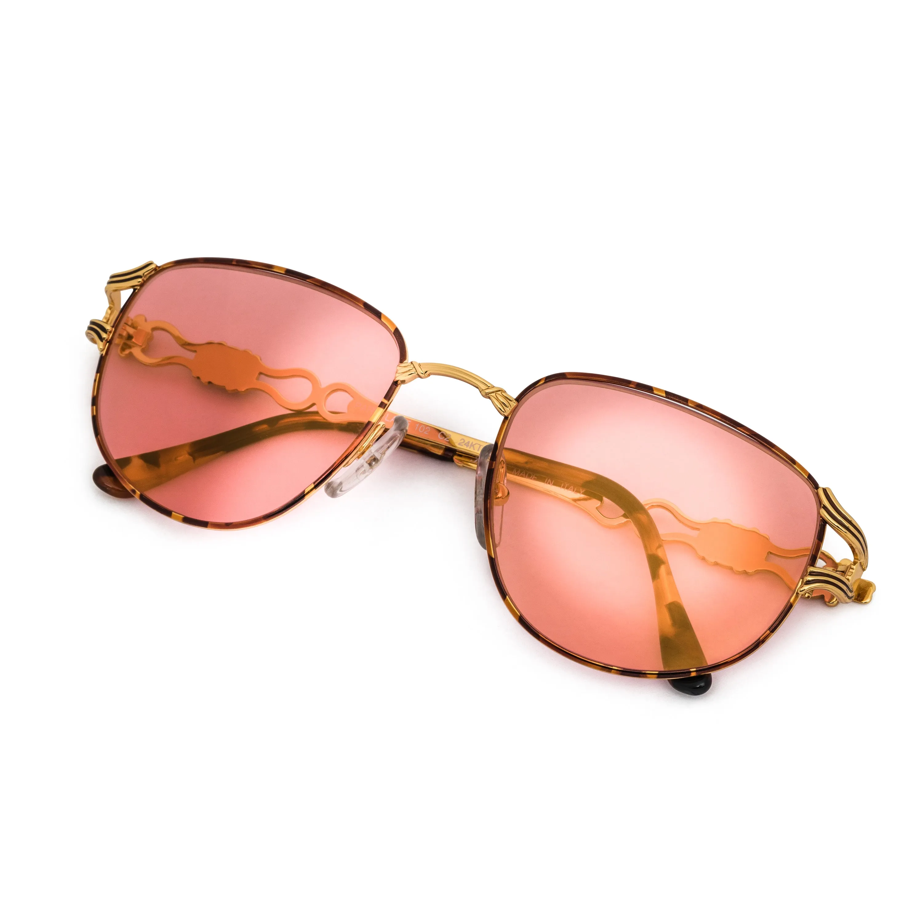 Vintage Hilton Parklane 102 C2 24KT